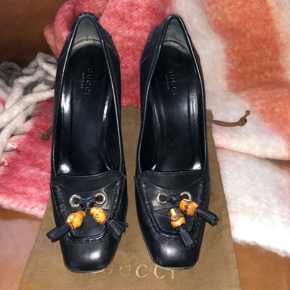 ❤️Pre Loved❤️ GUCCI Square Toe Tassel Pumps 37